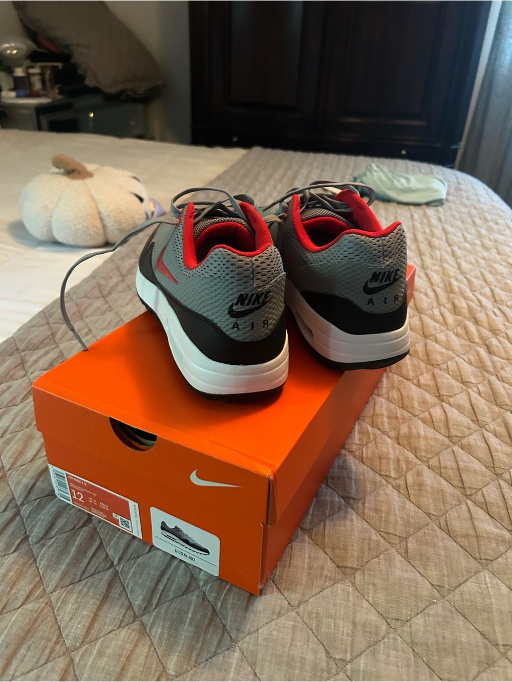 Nike Men’s  Gray and Red Air Golf Sneakers
